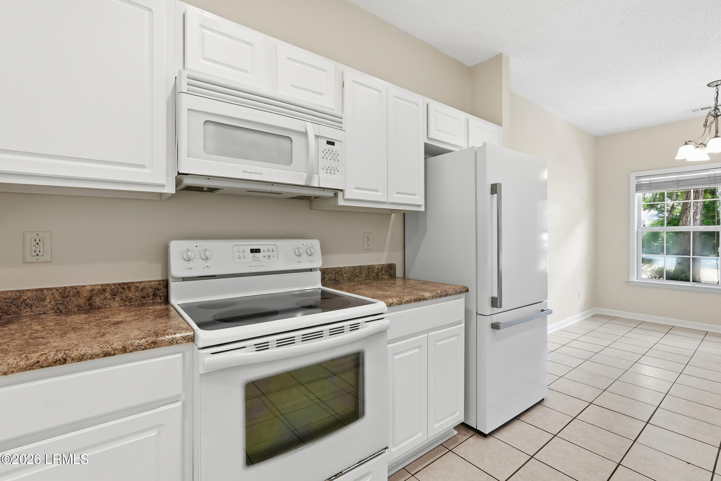 9 Shorts Landing Road Beaufort, SC 29907 - Photo 2 of 24 Kitchen