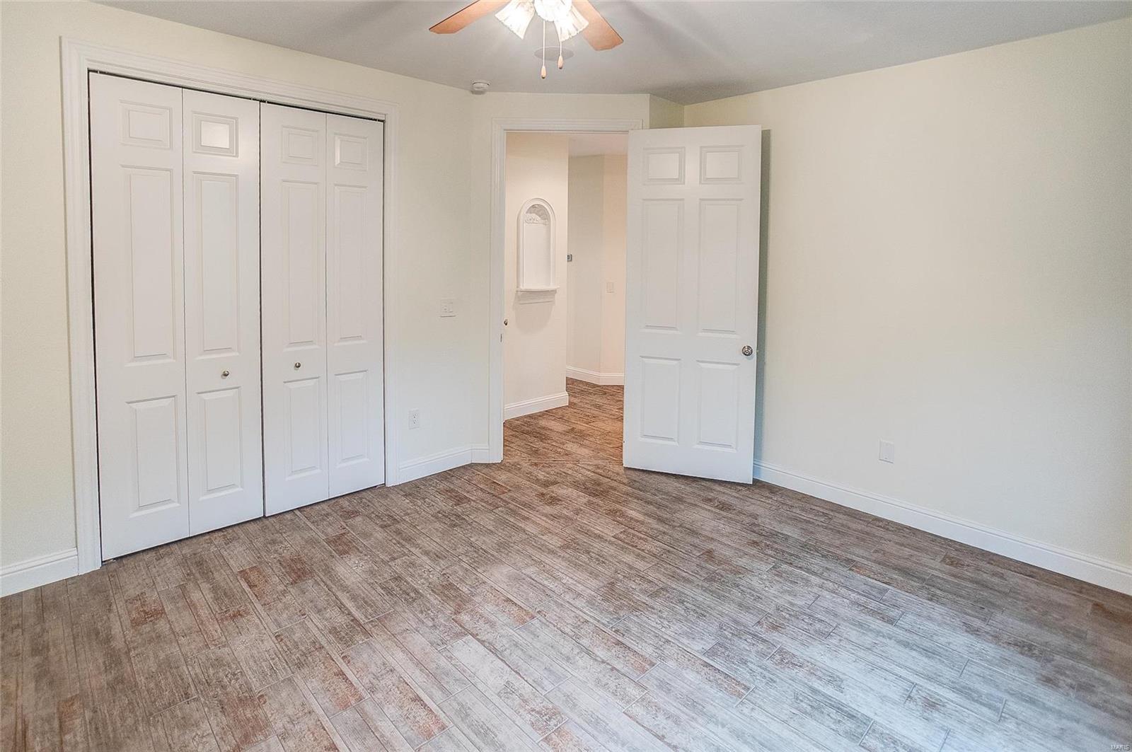 8448 East Mill Creek Road Troy, IL 62294 - Photo 35 of 52