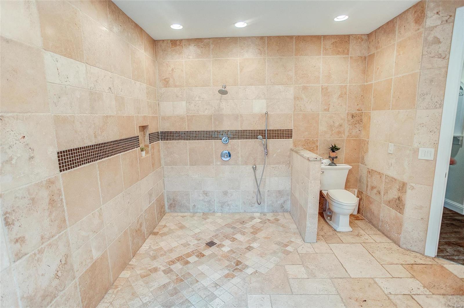 8448 East Mill Creek Road Troy, IL 62294 - Photo 38 of 52