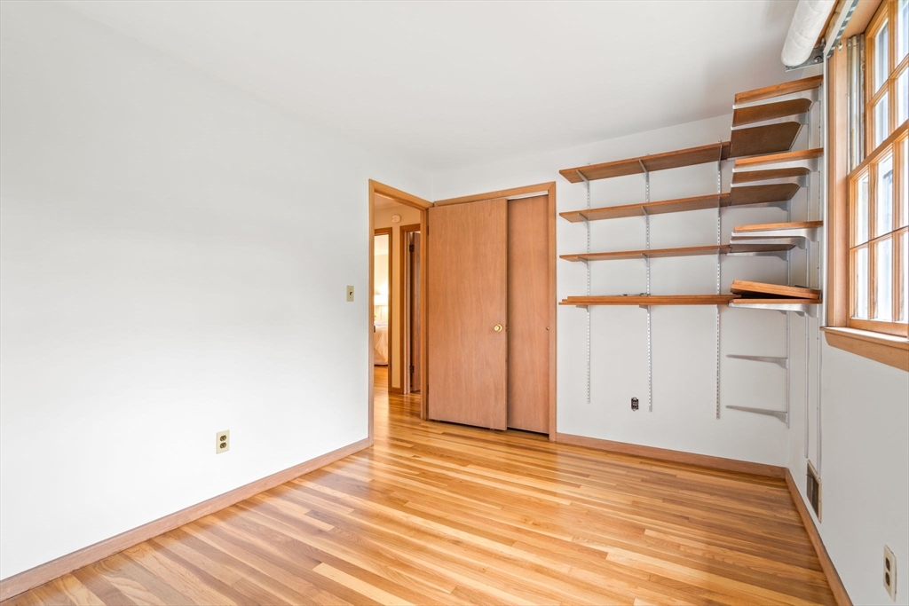 73 Hickory Road Sudbury, MA 01776 - Photo 18 of 31 Gallery Image 18