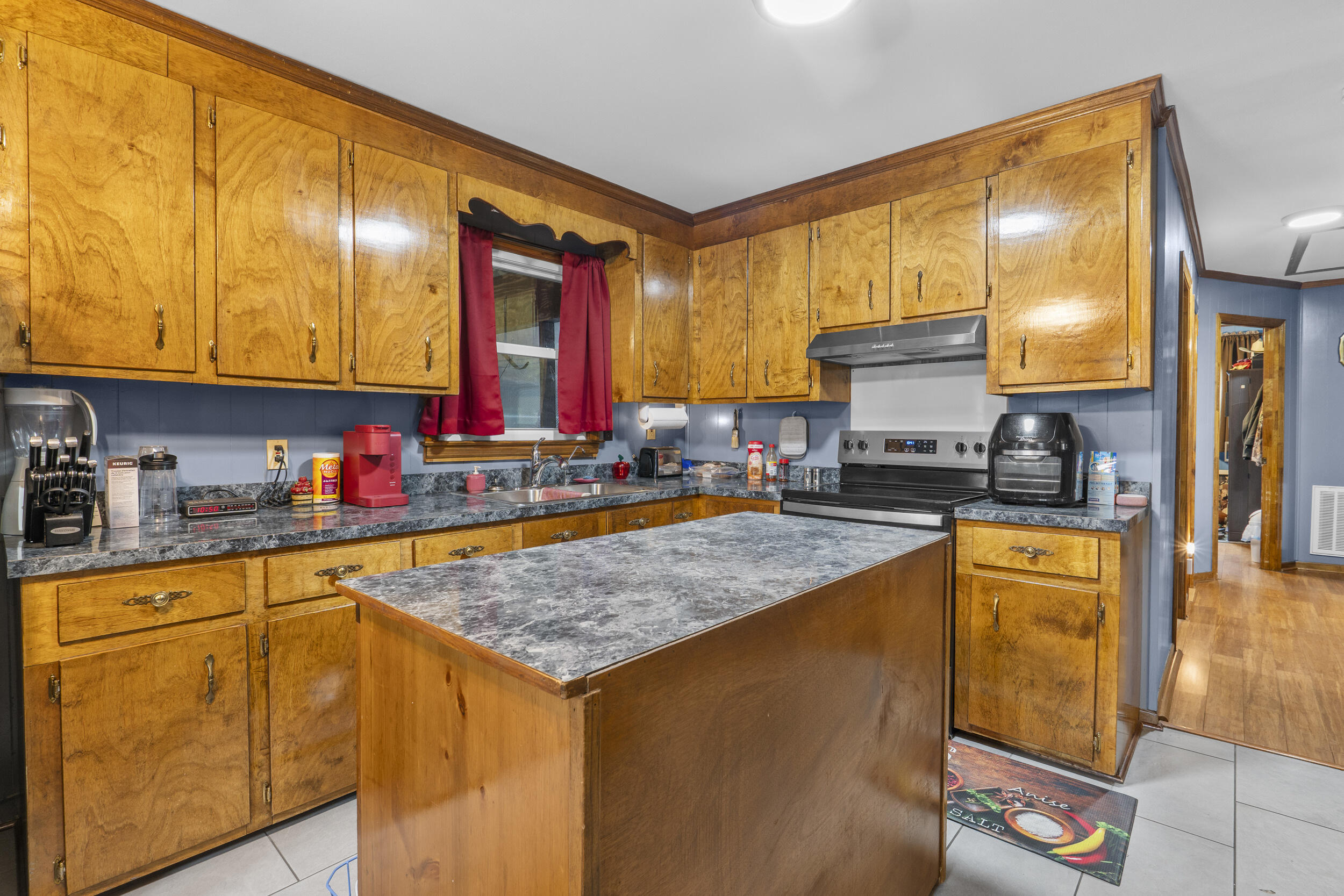 5106 Randall Avenue Columbia, SC 29203 - Photo 7 of 23 7_dsc04284