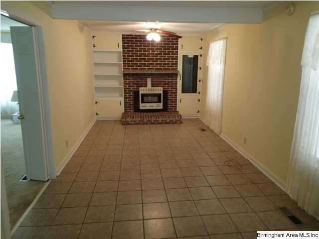 1108 Walnut Street West Sylacauga, AL 35150 - Photo 9 of 14
