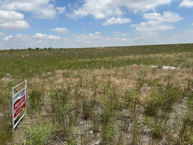 $30,000 | 5125 Bel Vista Drive, Bar Nunn, WY 82601