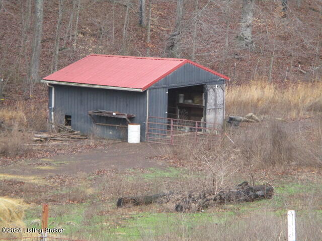6094 Nat Rogers Road Boston, KY 40107 - Photo 10 of 37 10 - Building - 4