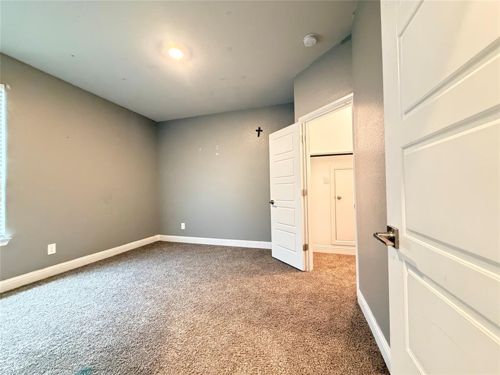 1324 Razorbill Road Denton, TX 76205 - Photo 14 of 22