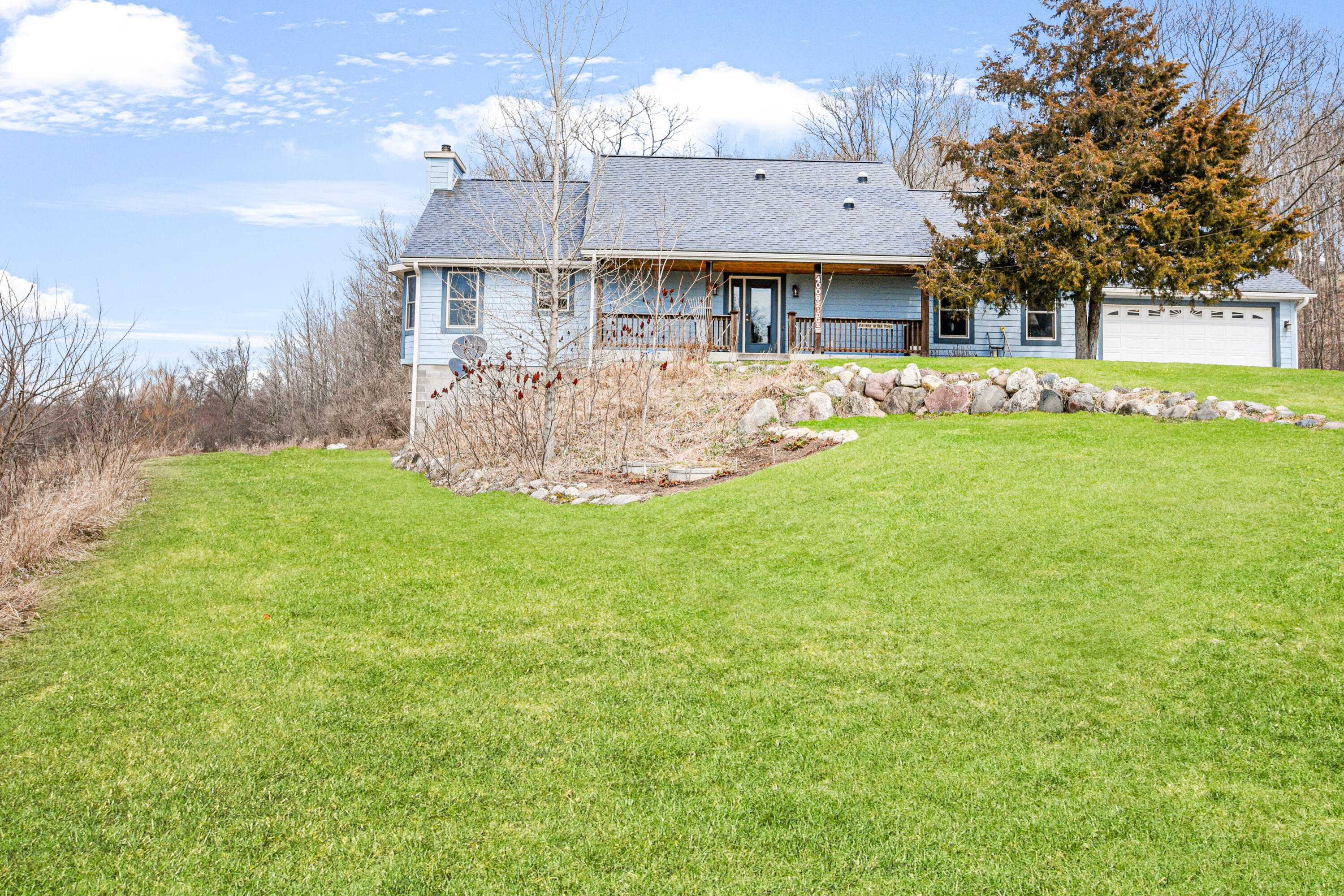 4008 Ridge Road Kewaskum, WI 53040 - Photo 2 of 24 Ridge-20