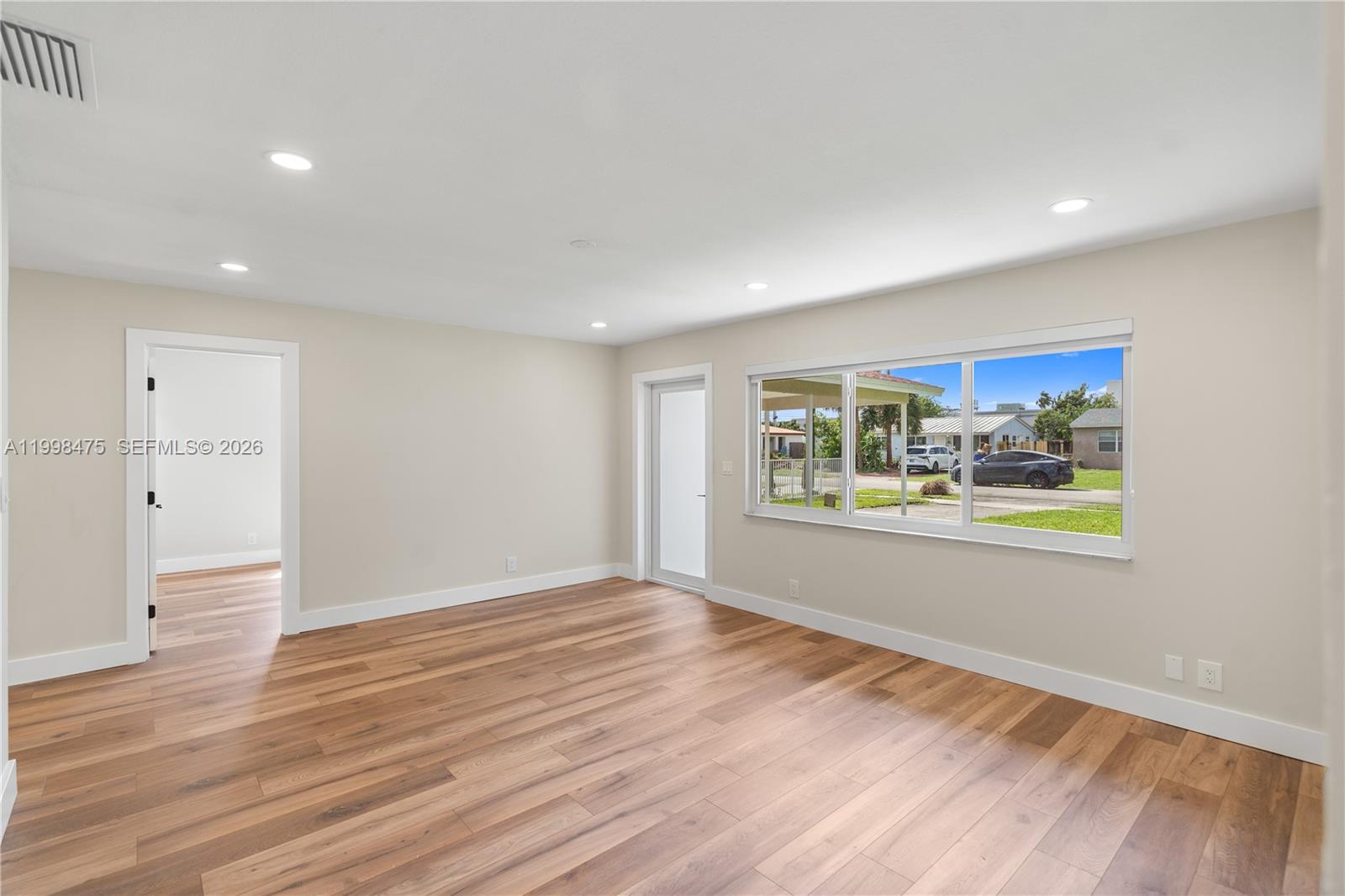 6881 Harding Street Hollywood, FL 33024 - Photo 11 of 30