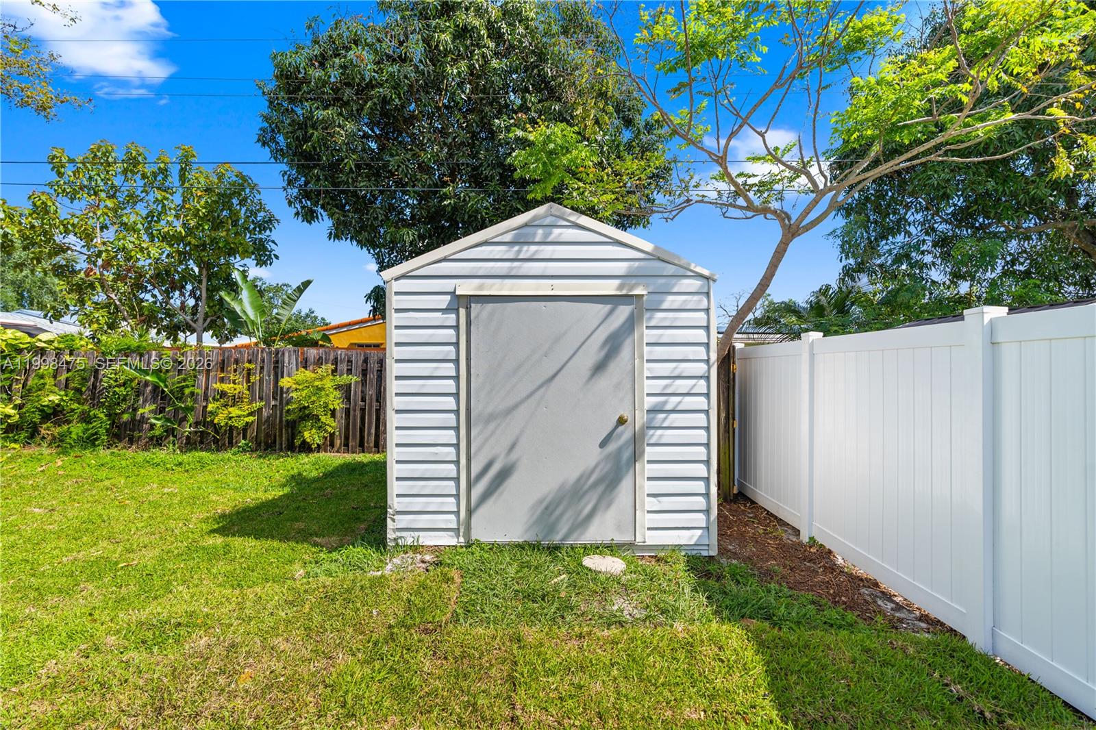 6881 Harding Street Hollywood, FL 33024 - Photo 25 of 30