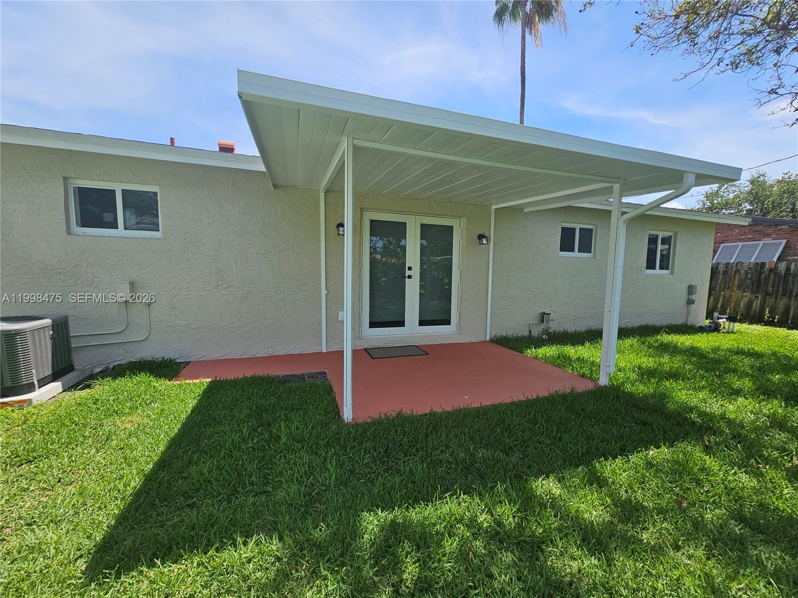 6881 Harding Street Hollywood, FL 33024 - Photo 27 of 30
