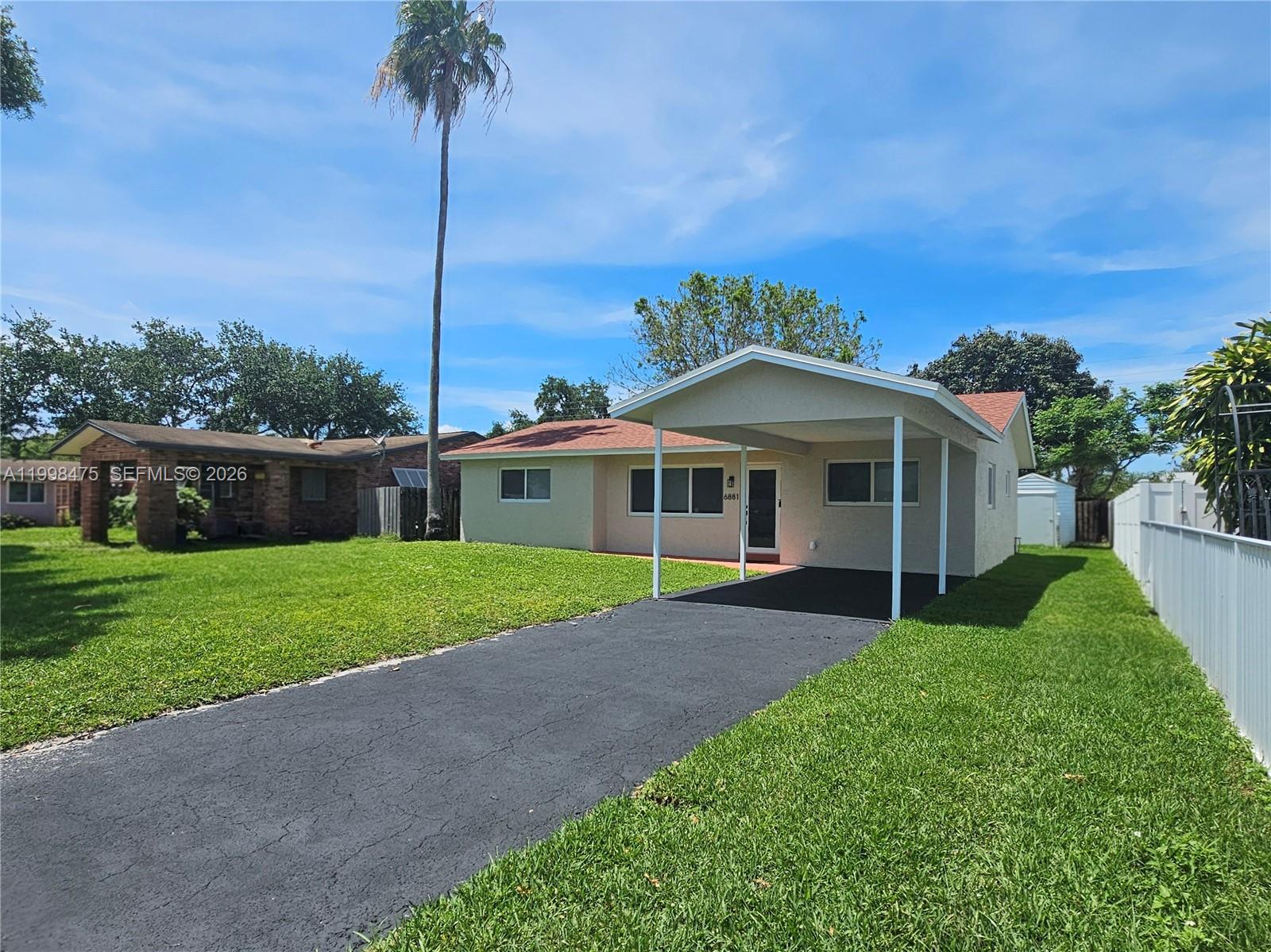 6881 Harding Street Hollywood, FL 33024 - Photo 3 of 30