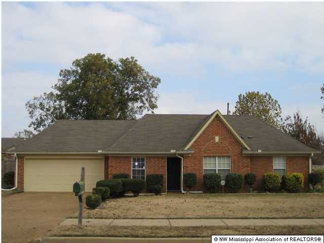 6020 Oak Ridge Drive Olive Branch, MS 38654 - Photo 1 of 2 Primary Photo