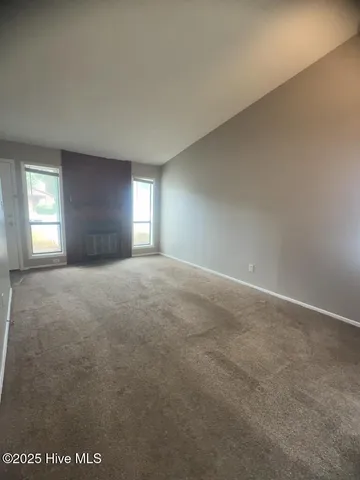 $975 | 117 Village Circle, Jacksonville, NC 28546