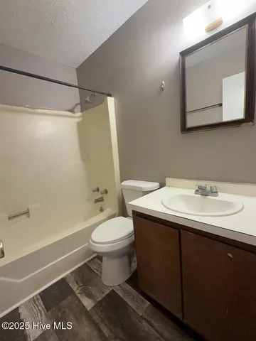 $975 | 117 Village Circle, Jacksonville, NC 28546