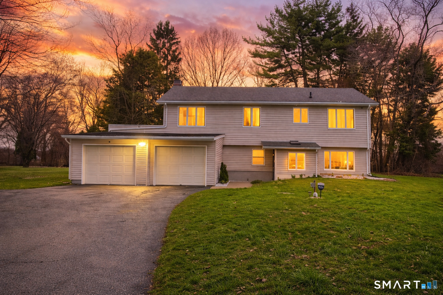 18 Caulkins Road Norwich, CT 06360 - Photo 1 of 39