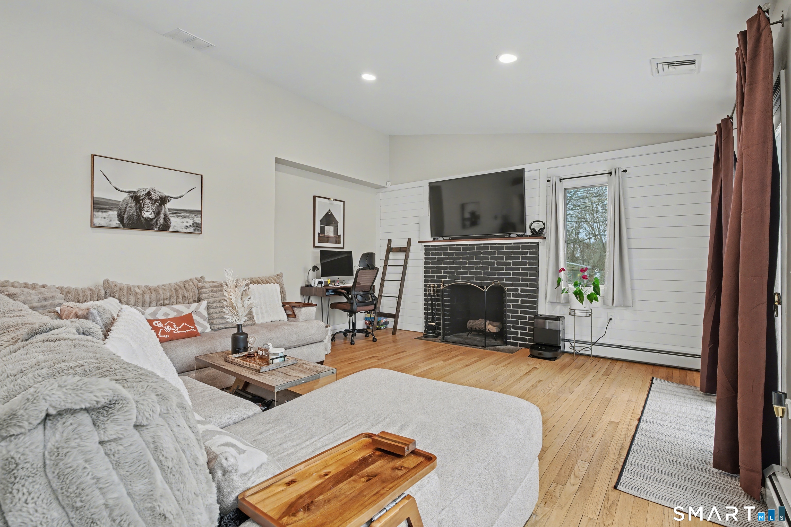 18 Caulkins Road Norwich, CT 06360 - Photo 12 of 39