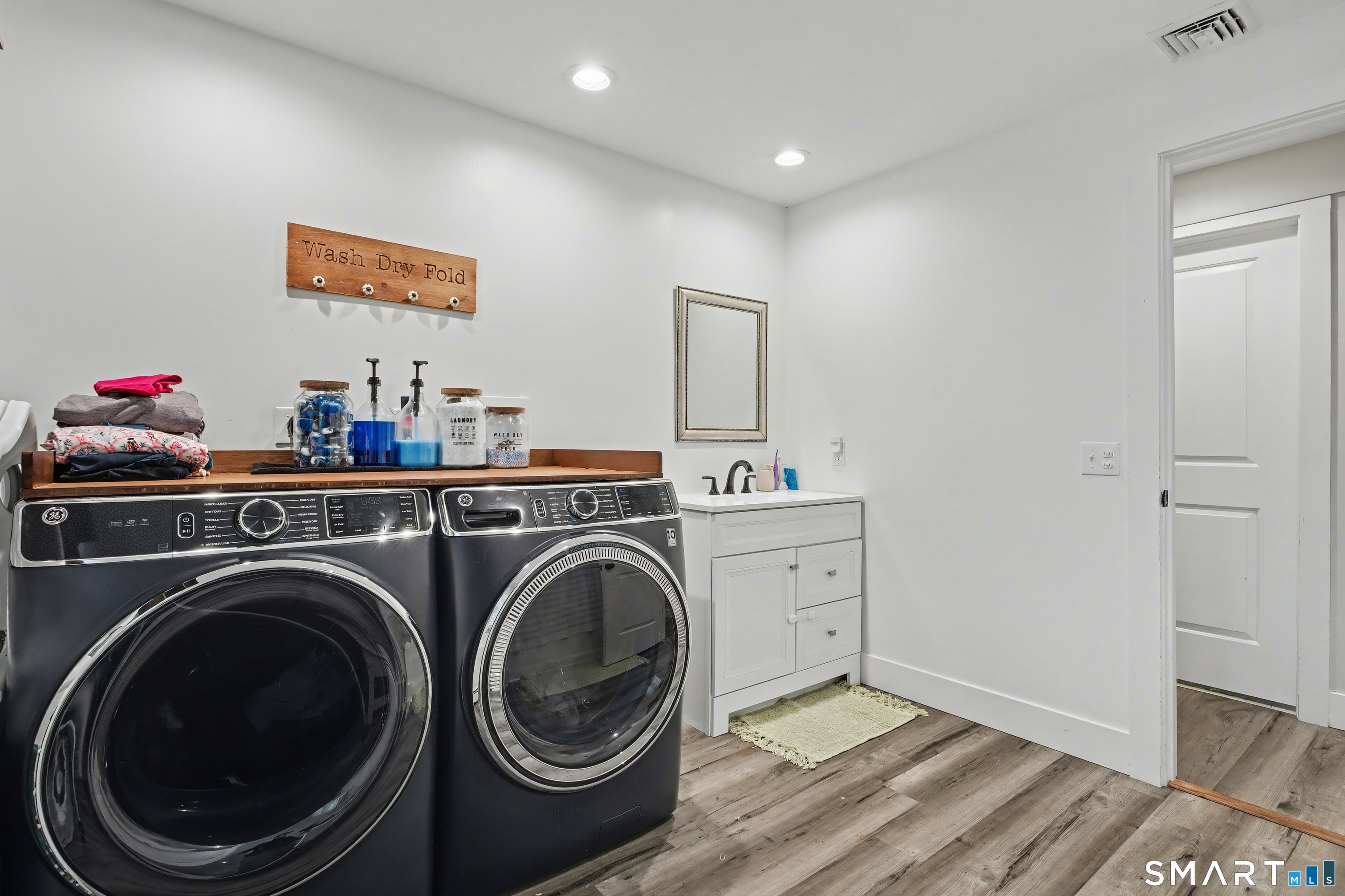 18 Caulkins Road Norwich, CT 06360 - Photo 20 of 39