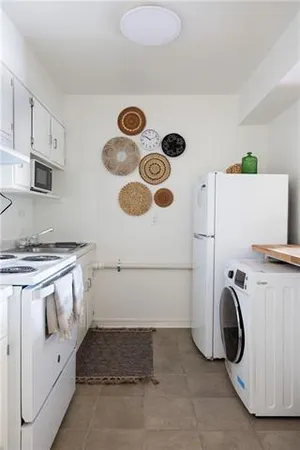 $1,450 | 1713 Burgundy Street, Unit 102, New Orleans, LA 70116