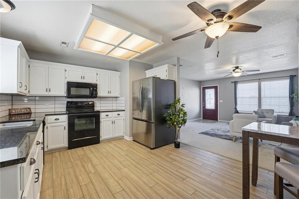 302 E Street Creighton, MO 64739 - Photo 16 of 29