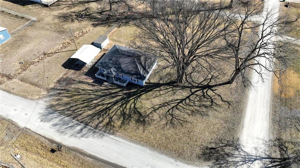 302 E Street Creighton, MO 64739 - Photo 28 of 29