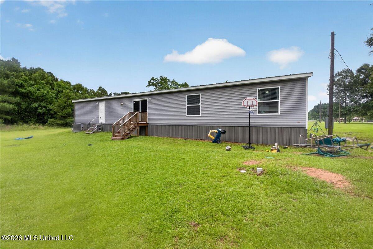 1241 Old River Road Petal, MS 39465 - Photo 41 of 49 Back