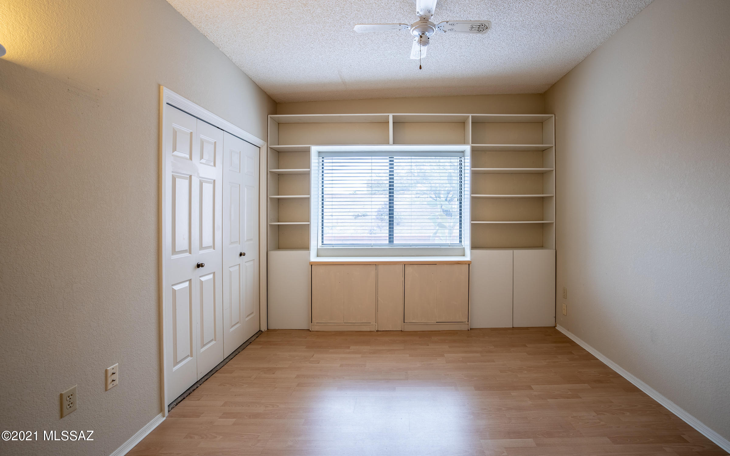 1750 West Camino Urbano Green Valley, AZ 85622 - Photo 25 of 34