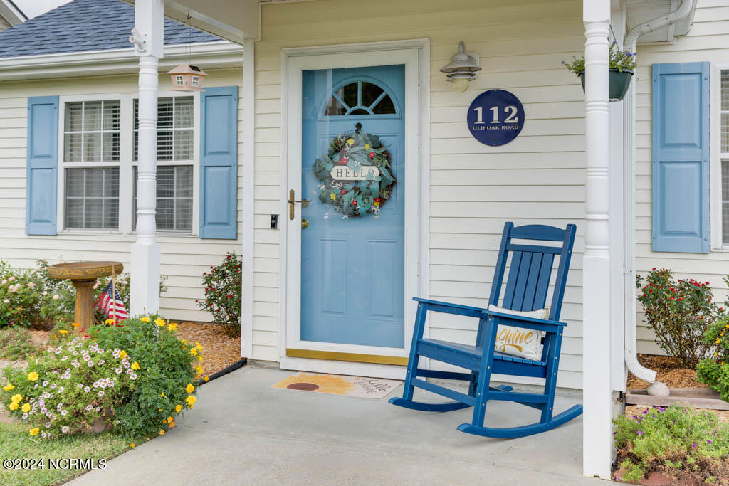 112 Old Oak Road Elizabeth City, NC 27909 - Photo 2 of 18 Updated and move in ready