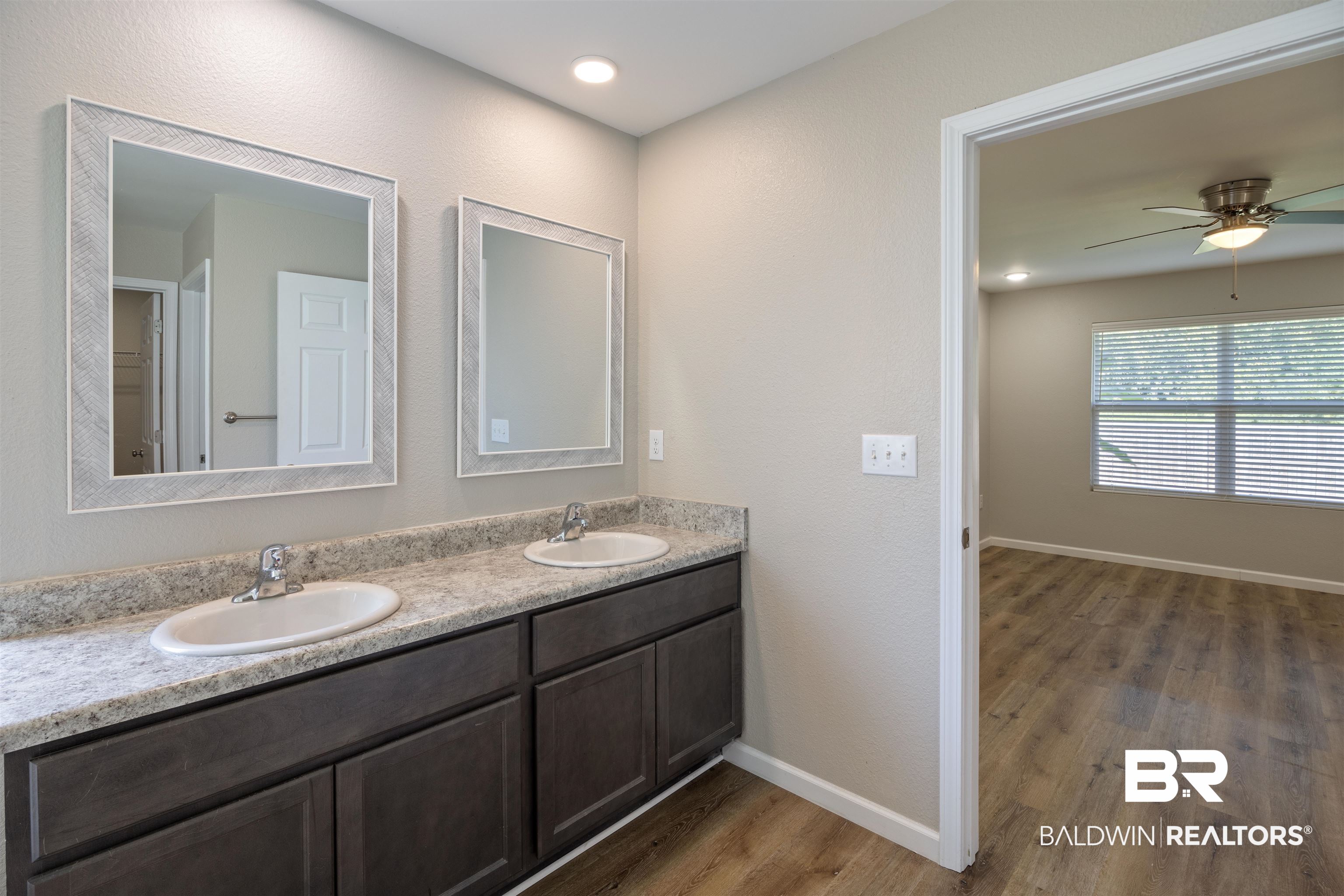 7456 Coppin Drive Foley, AL 36535 - Photo 14 of 32 Primary bath