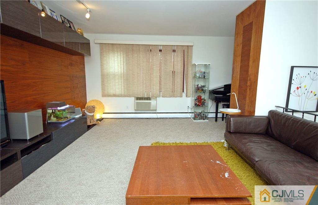 72 Fox Road, Unit 4B Edison, NJ 08817 - Photo 3 of 18 Gallery Image 3