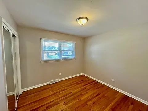 $208,000 | 16046 Prairie Avenue, South Holland, IL 60473