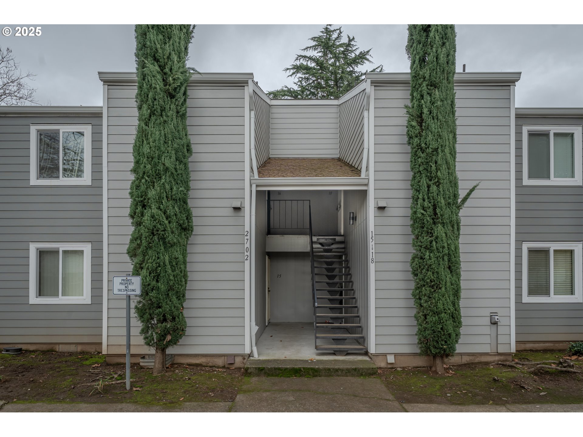 2702 Southeast 138th Avenue, Unit 15 Portland, OR 97236 - Photo 1 of 18