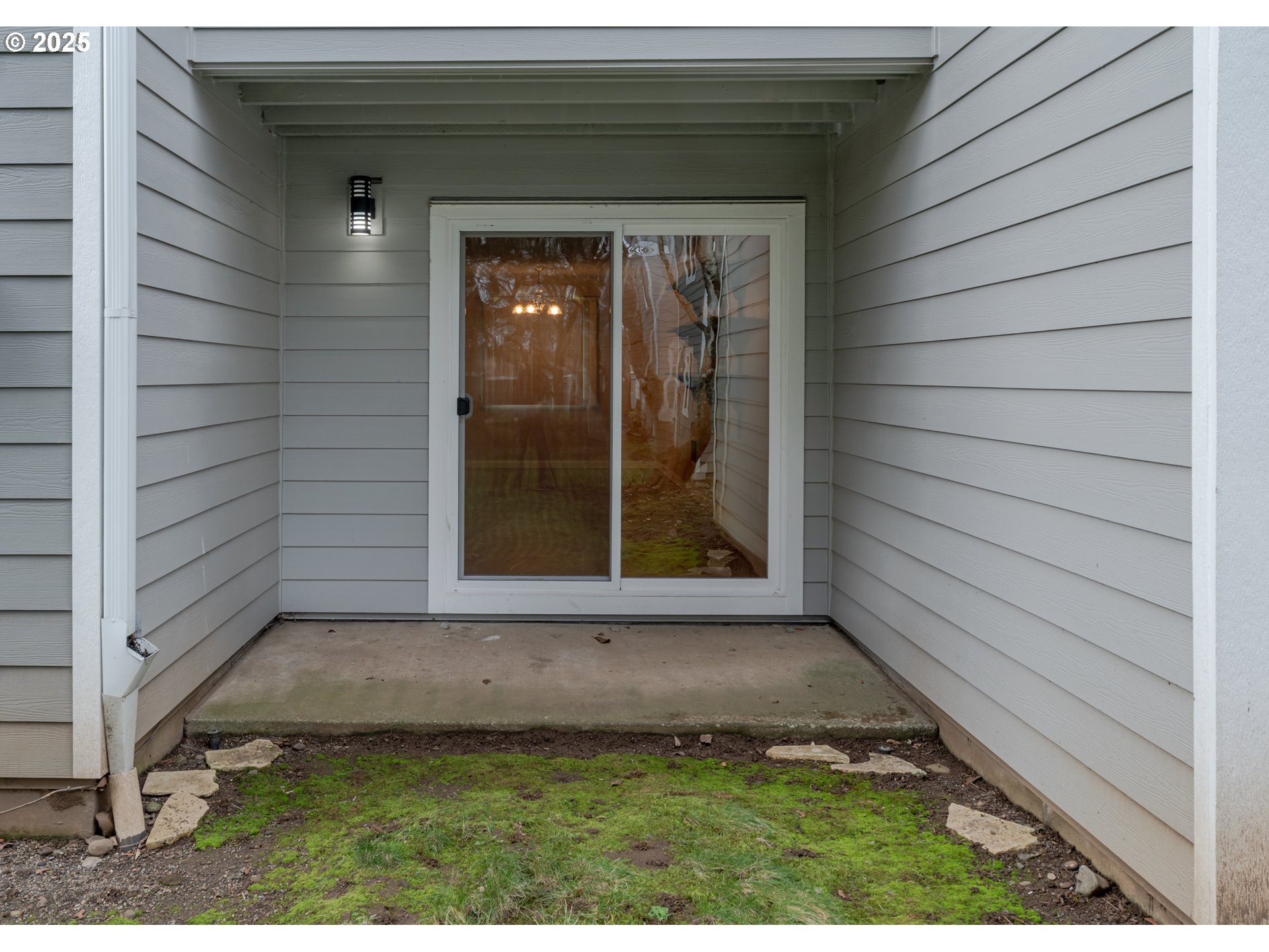 2702 Southeast 138th Avenue, Unit 15 Portland, OR 97236 - Photo 15 of 18