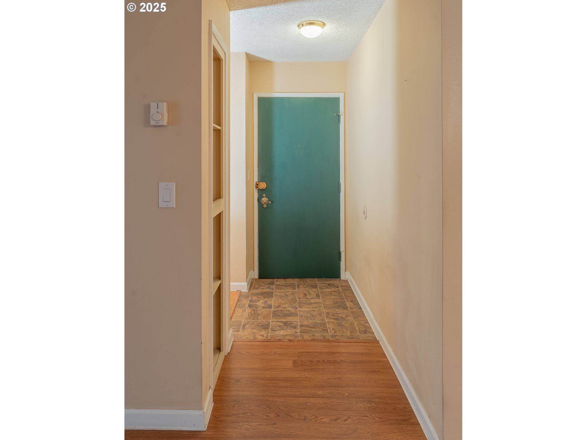 2702 Southeast 138th Avenue, Unit 15 Portland, OR 97236 - Photo 9 of 18