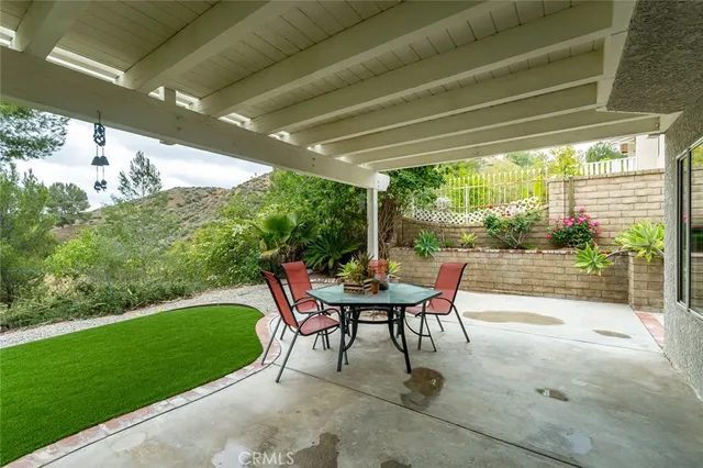 $953,000 | 21714 Agajanian Lane, Saugus, CA 91350