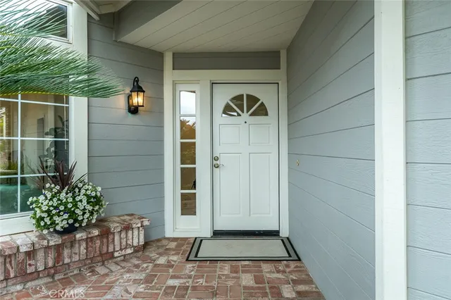 $953,000 | 21714 Agajanian Lane, Saugus, CA 91350