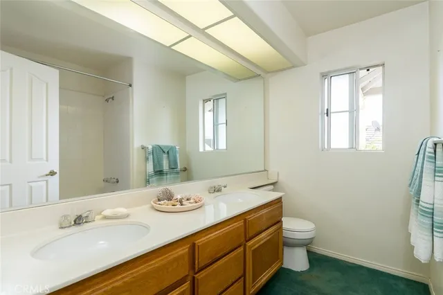 $953,000 | 21714 Agajanian Lane, Saugus, CA 91350