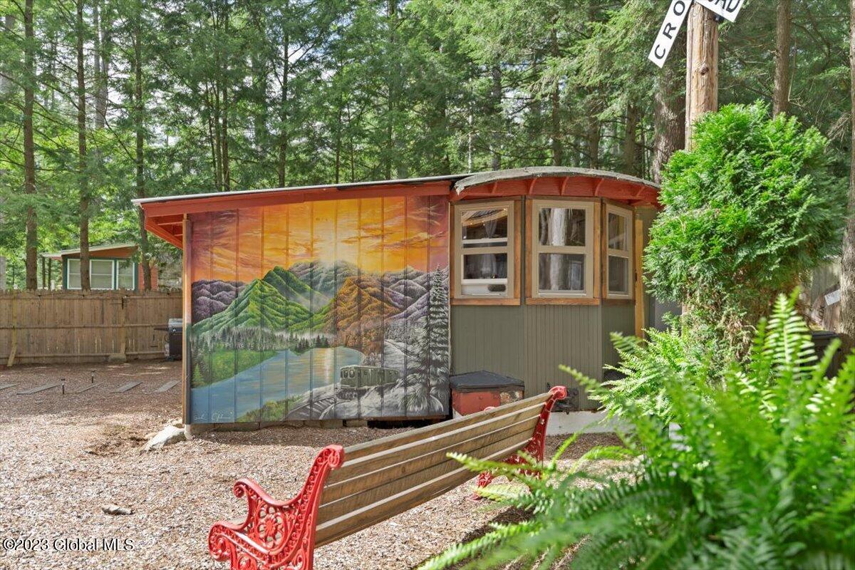 15-17 Pine Road Lake Luzerne, NY 12846 - Photo 14 of 32 16-DOD00425