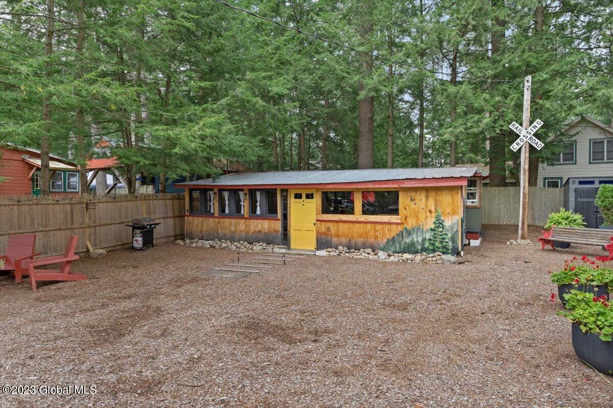 15-17 Pine Road Lake Luzerne, NY 12846 - Photo 23 of 32 14-DOD00419