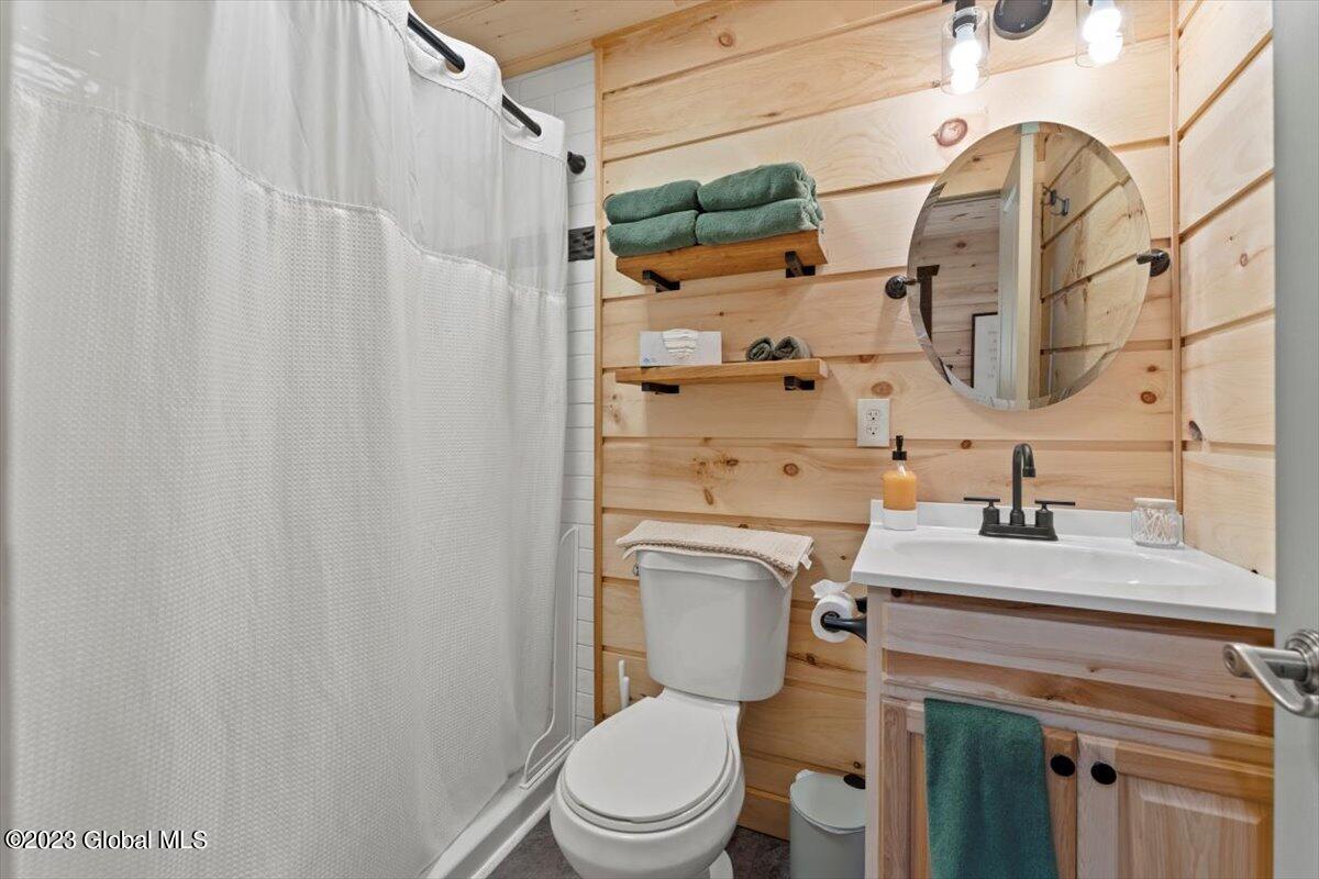 15-17 Pine Road Lake Luzerne, NY 12846 - Photo 10 of 32 32-DOD00474