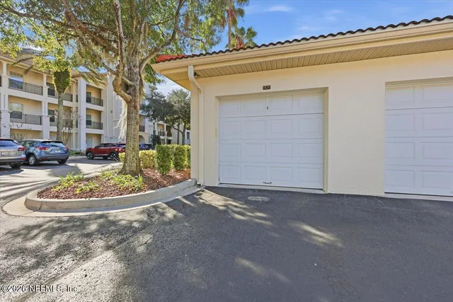 $600,000 | 13846 Atlantic Boulevard, Unit 809, Jacksonville, FL 32225