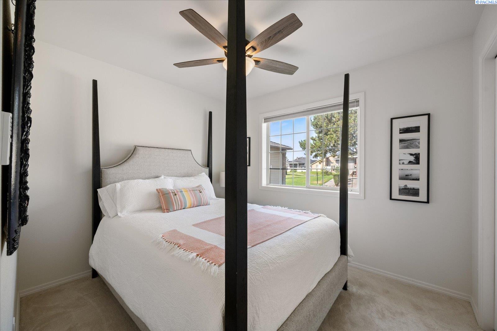 105 Innisbrook Lane Pasco, WA 99301 - Photo 25 of 43 Gallery Image 25