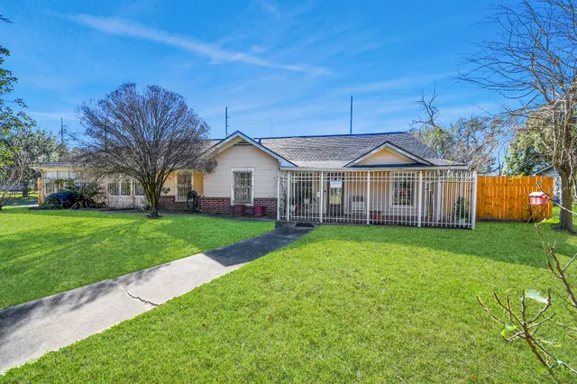 $279,000 | 7184 Moline Street, Houston, TX 77087
