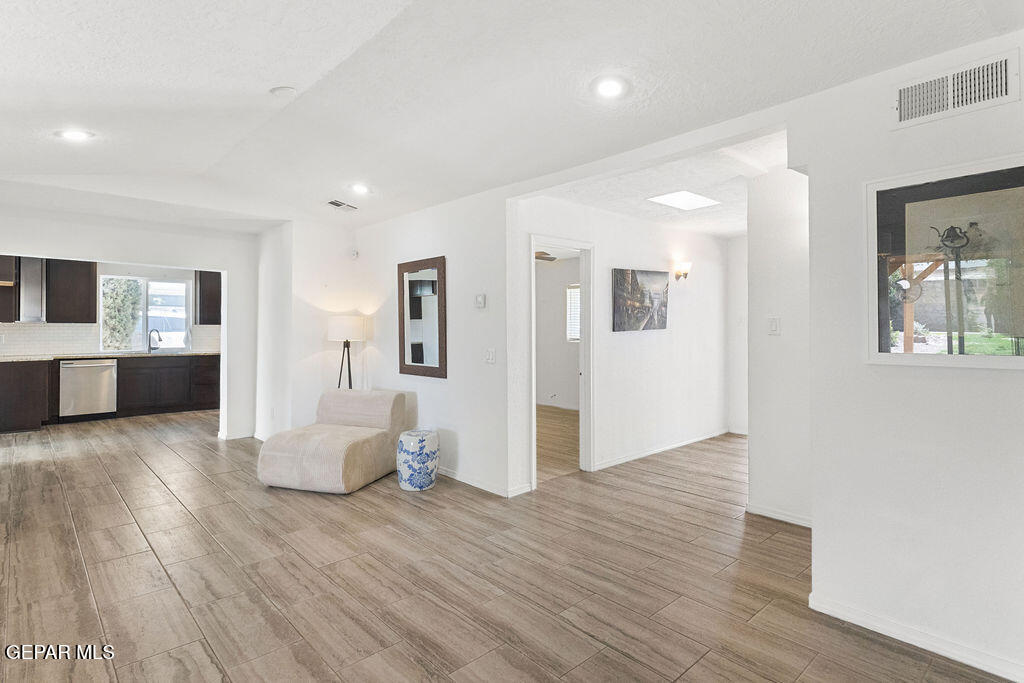 2736 Hawick Road El Paso, TX 79925 - Photo 12 of 41 17