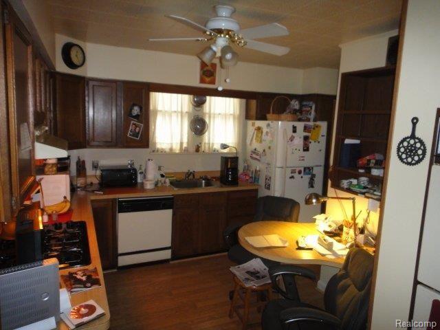 20000 Renfrew Road Detroit, MI 48221 - Photo 4 of 25 Kitchen
