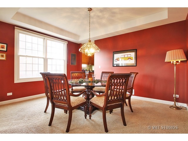 2254 Thistle Road Glenview, IL 60026 - Photo 5 of 10