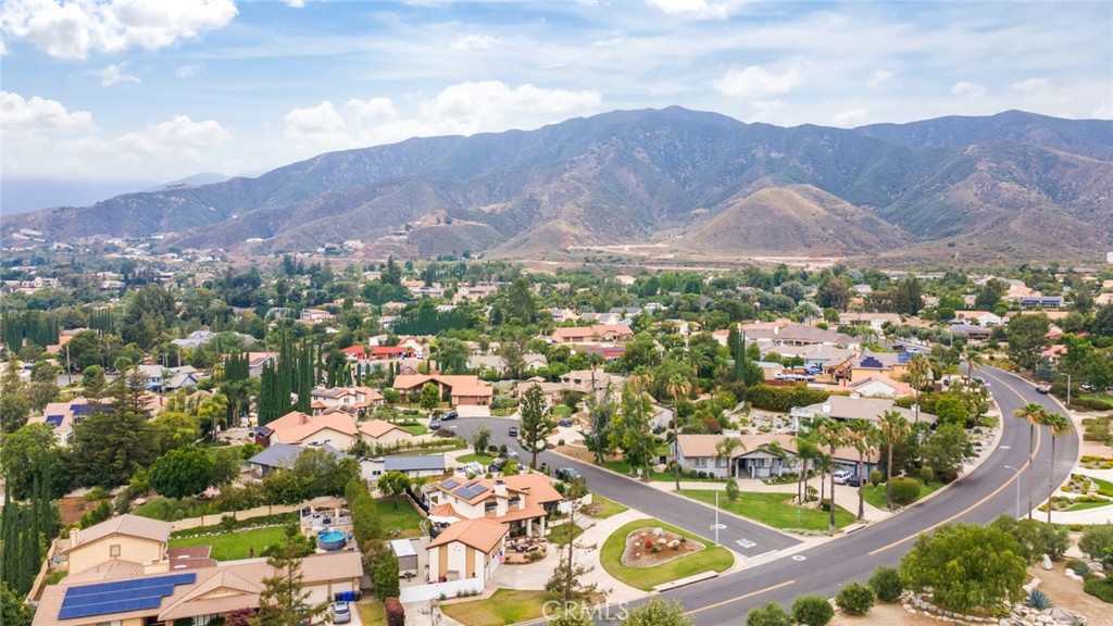 2429 Cliff Road Upland, CA 91784 - Photo 43 of 44