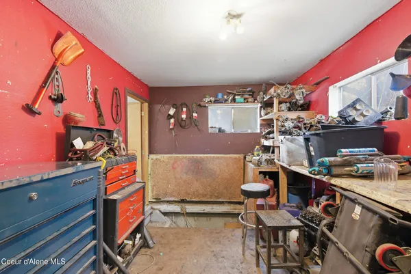 $480,000 | 1356 Sagle Road, Sagle, ID 83860