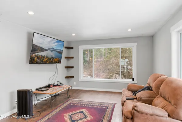 $480,000 | 1356 Sagle Road, Sagle, ID 83860