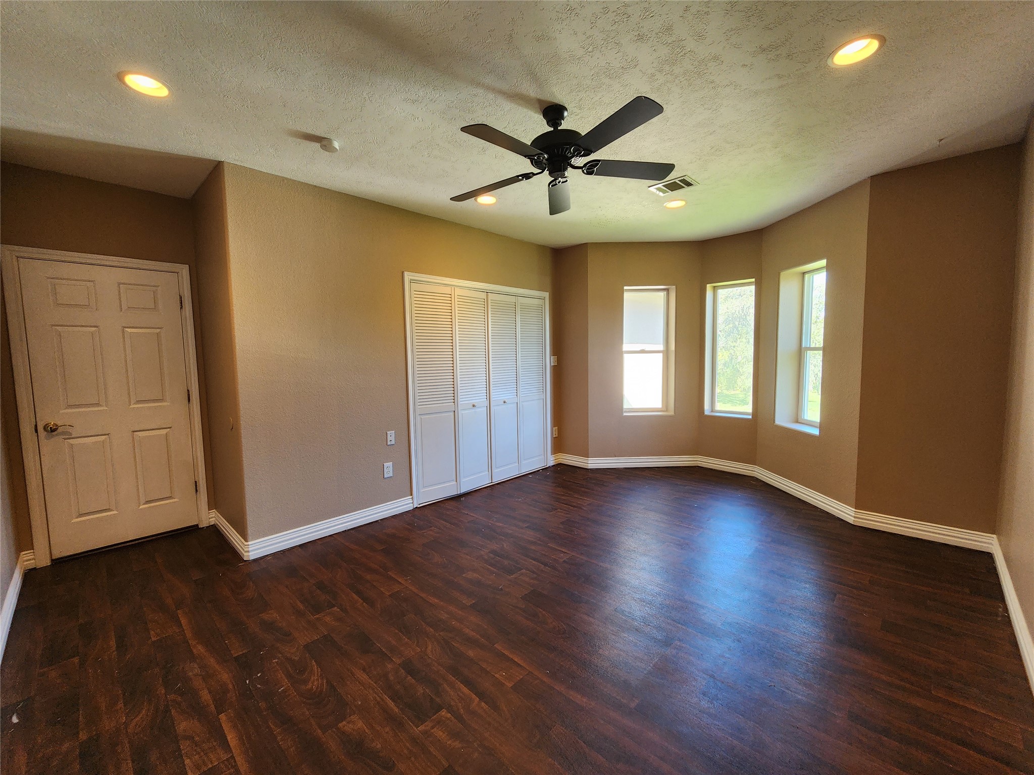 115 Oak Colony Drive Angleton, TX 77515 - Photo 31 of 45