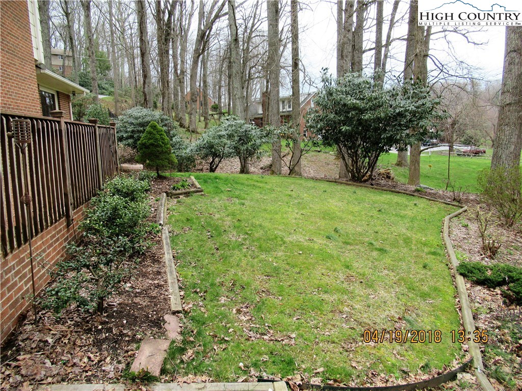 385 Kalmia Lane Boone, NC 28607 - Photo 13 of 37 Gallery Image 13