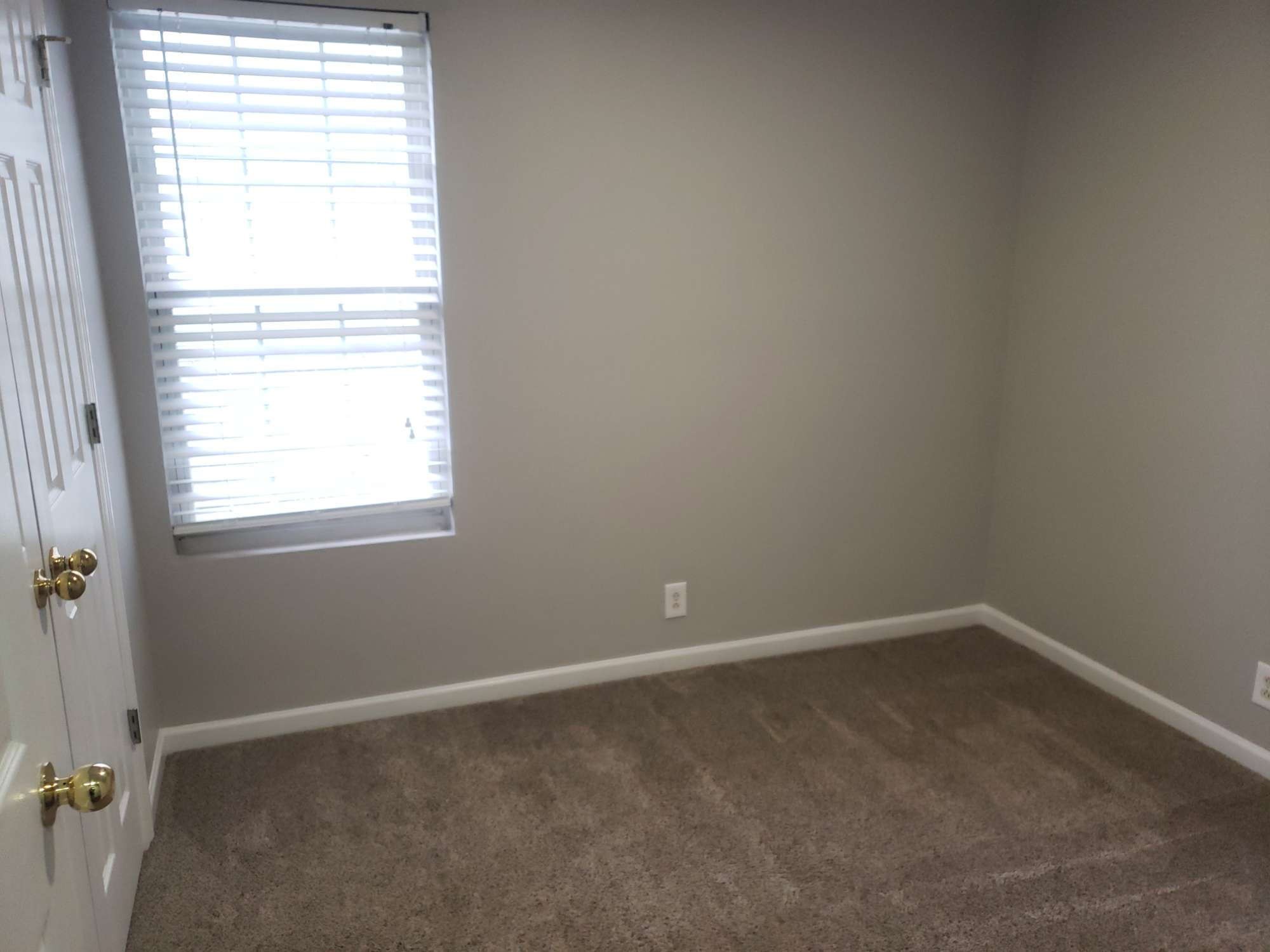 2743 Painted Pony Drive Murfreesboro, TN 37128 - Photo 6 of 14 an empty room with a window